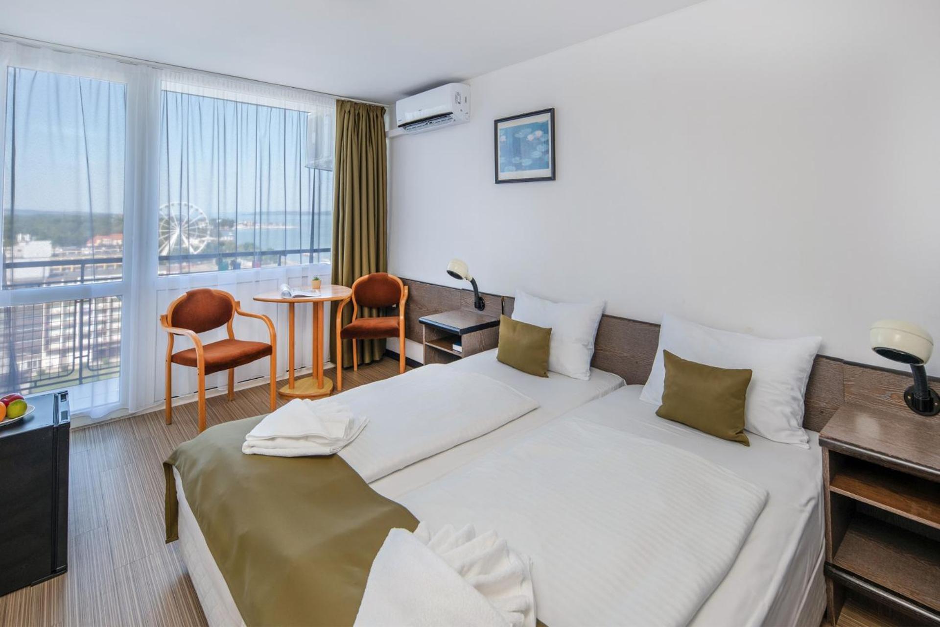 Hotel Europa Siófok Exteriér fotografie